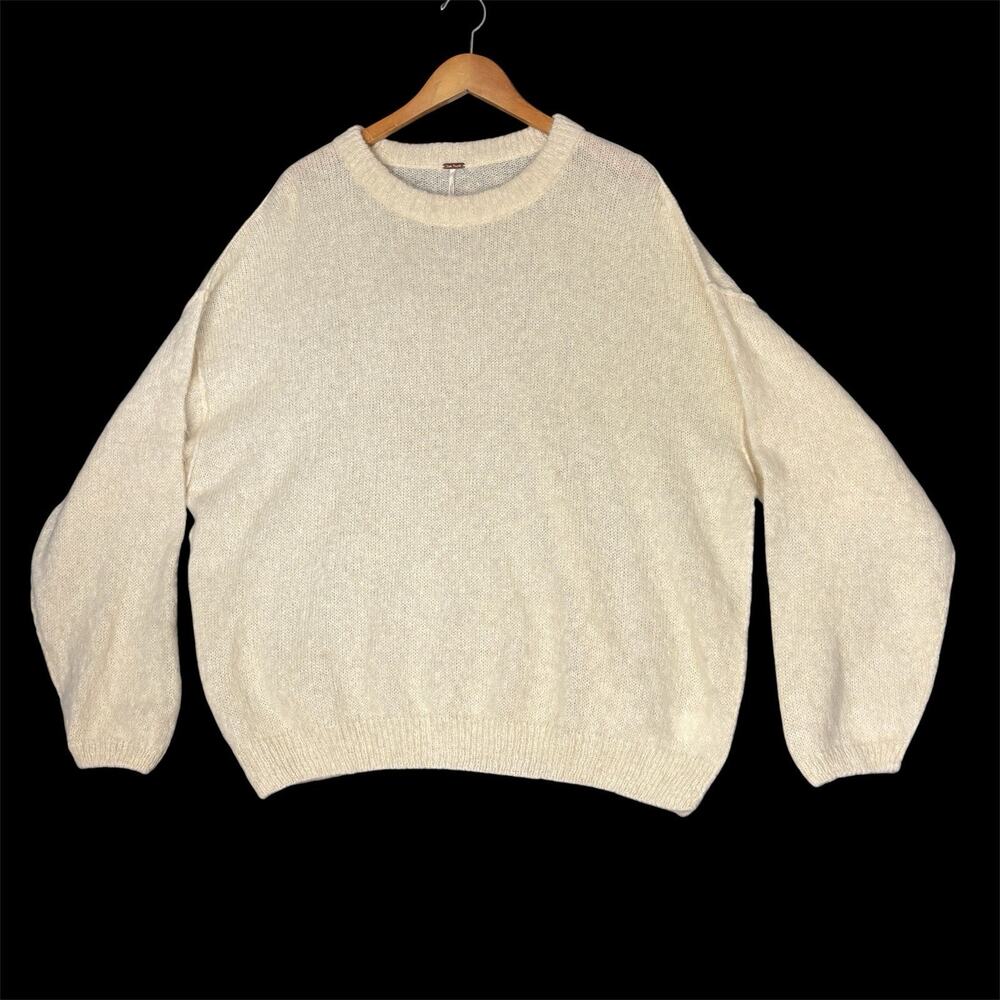 Free People 87% Alpaca Sweater Ivory Fuzzy Oversized Crewneck Pullover Small